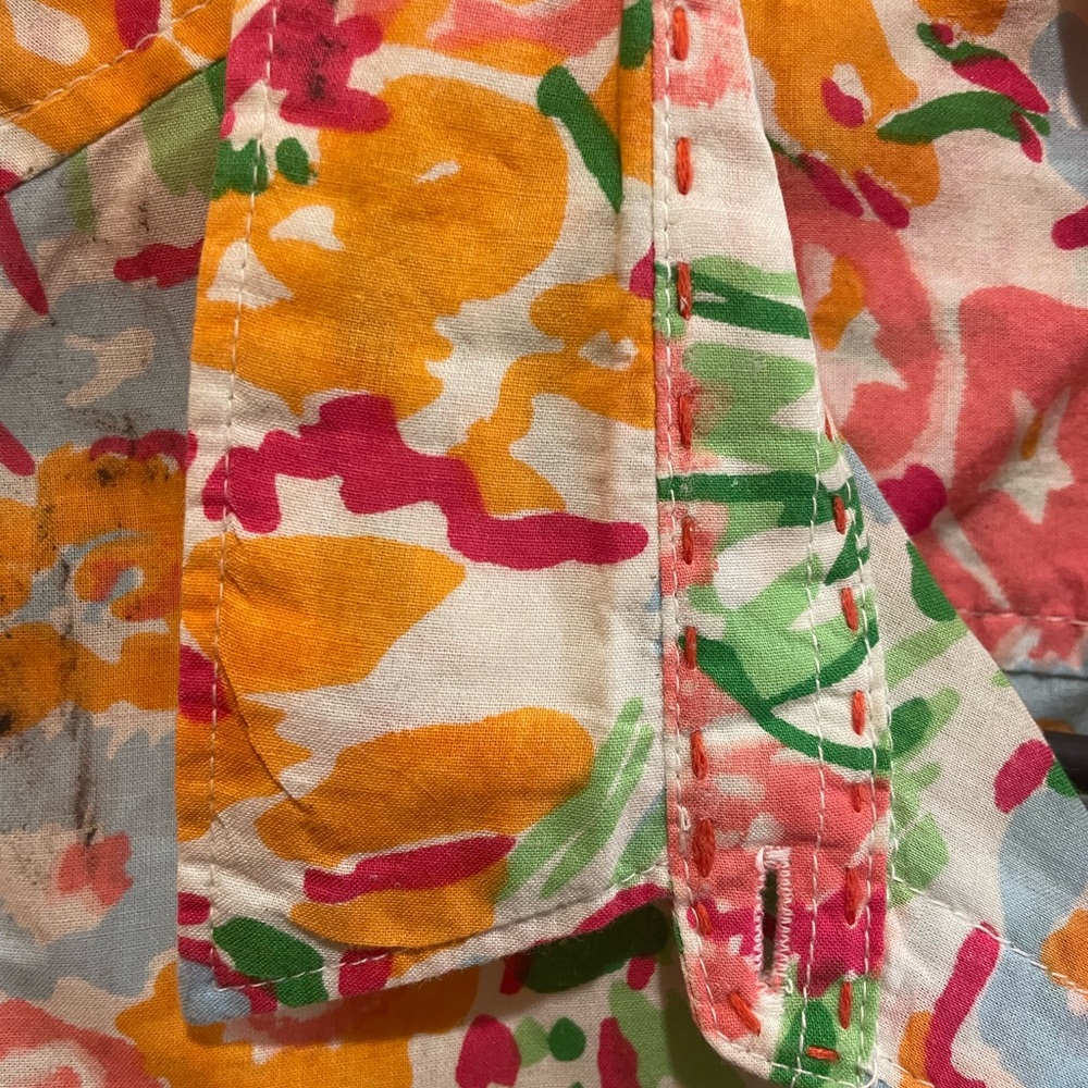 Women's Button Down - Picture 4 of 4